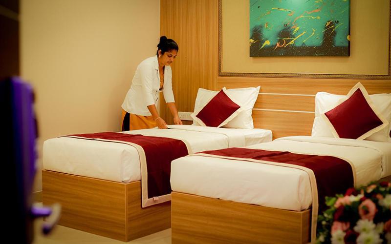 Hotel Emirates Kannangad Eksteriør billede